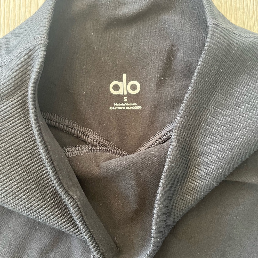 EUC Alo Yogo leggings